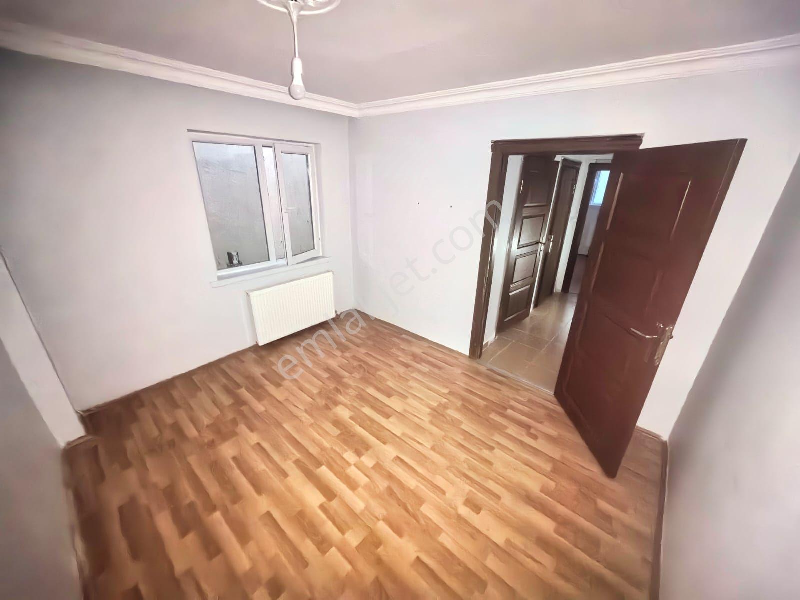 Toprak Emlaktan Ank Keçiören Baglarbaşı Mah De 4+1 Geniş Daire — fotoğraf 6