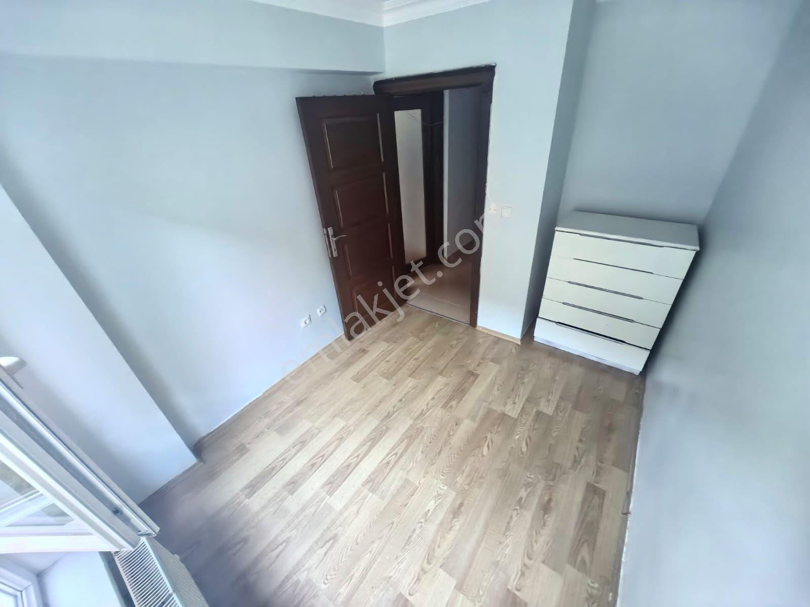 Toprak Emlaktan Ank Keçiören Baglarbaşı Mah De 4+1 Geniş Daire — fotoğraf 23