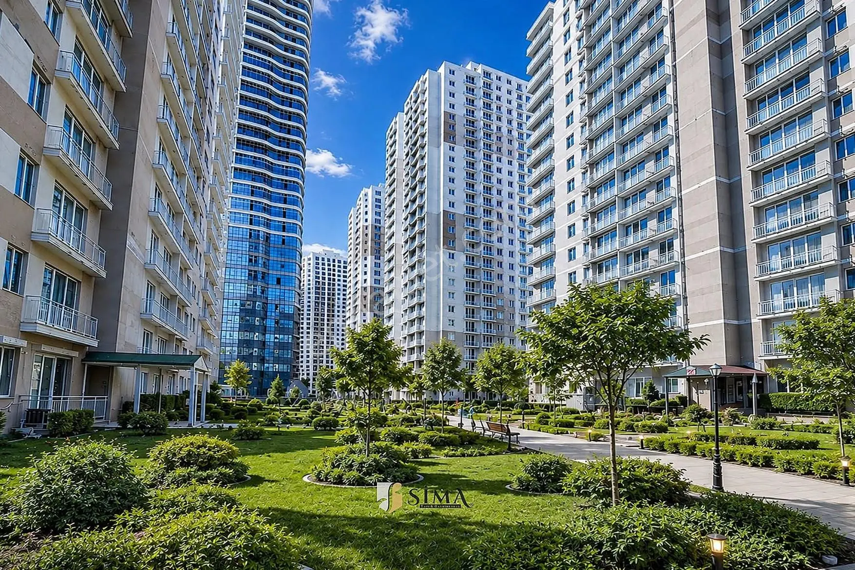 Site İçi Ebeveyn Banyolu 130 M2 Çift Balkon 3+1 Krediye Uygun Satılık
