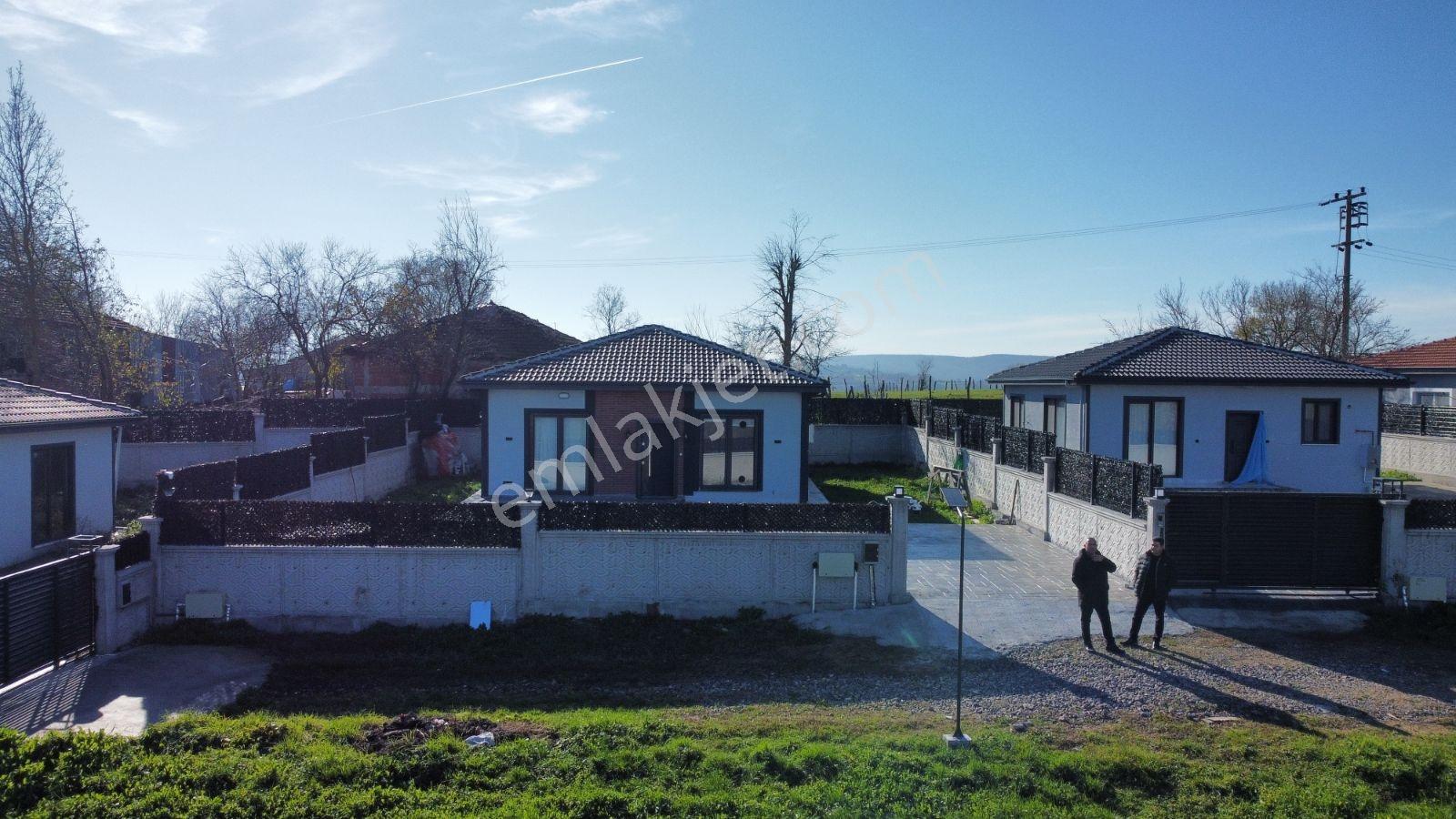 İzmit Düğmeciler'de Ruhsatlı &hazır Projeli 375 M² Müstakil Arsa — fotoğraf 7