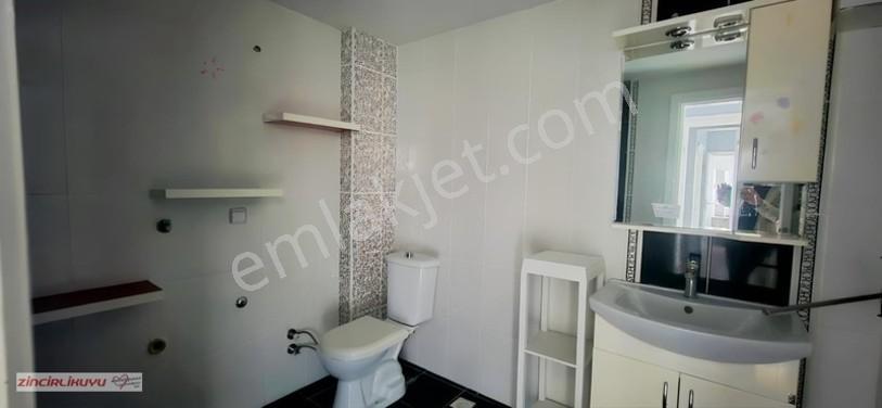 Derince Dumlupınar'da Merkezi Konumda Satılık 3+1 Daire — fotoğraf 12