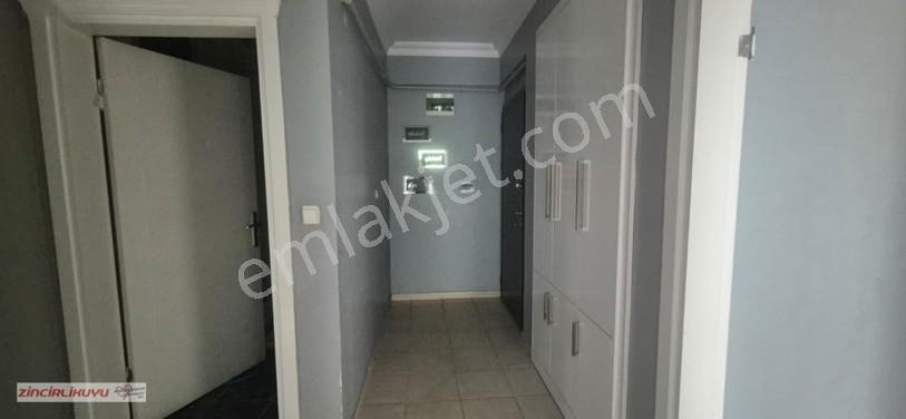 Derince Dumlupınar'da Merkezi Konumda Satılık 3+1 Daire — fotoğraf 26