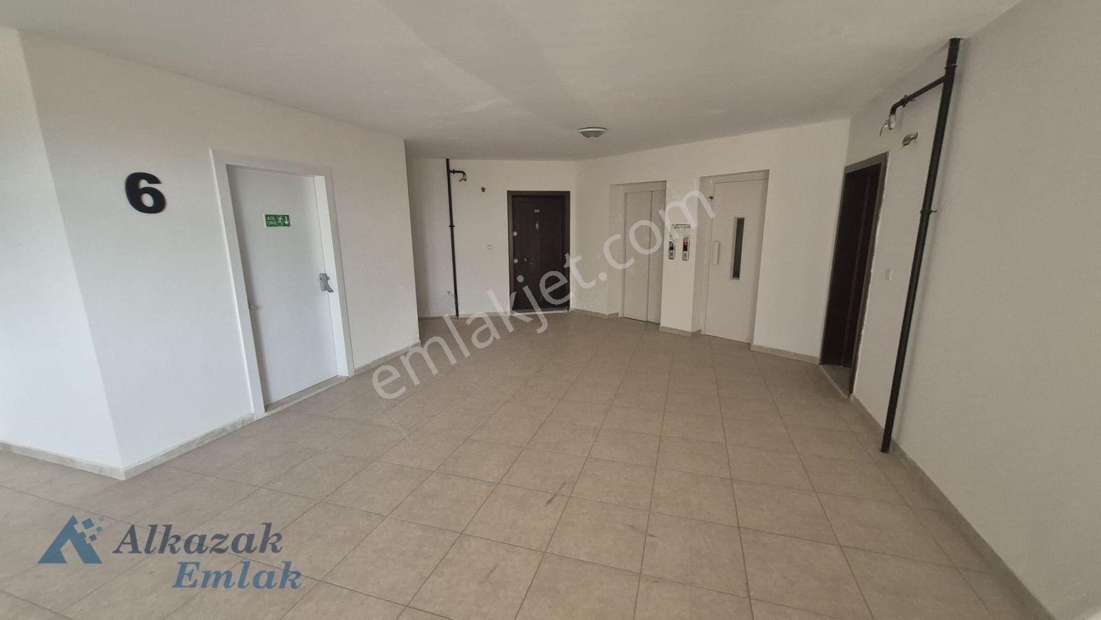 Alcı Mahallesinde Satılık 4+1 Daire — fotoğraf 5