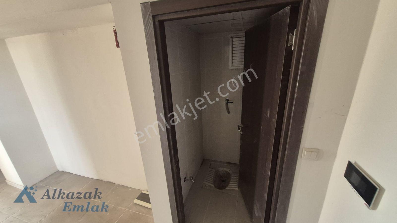Alcı Mahallesinde Satılık 4+1 Daire — fotoğraf 13