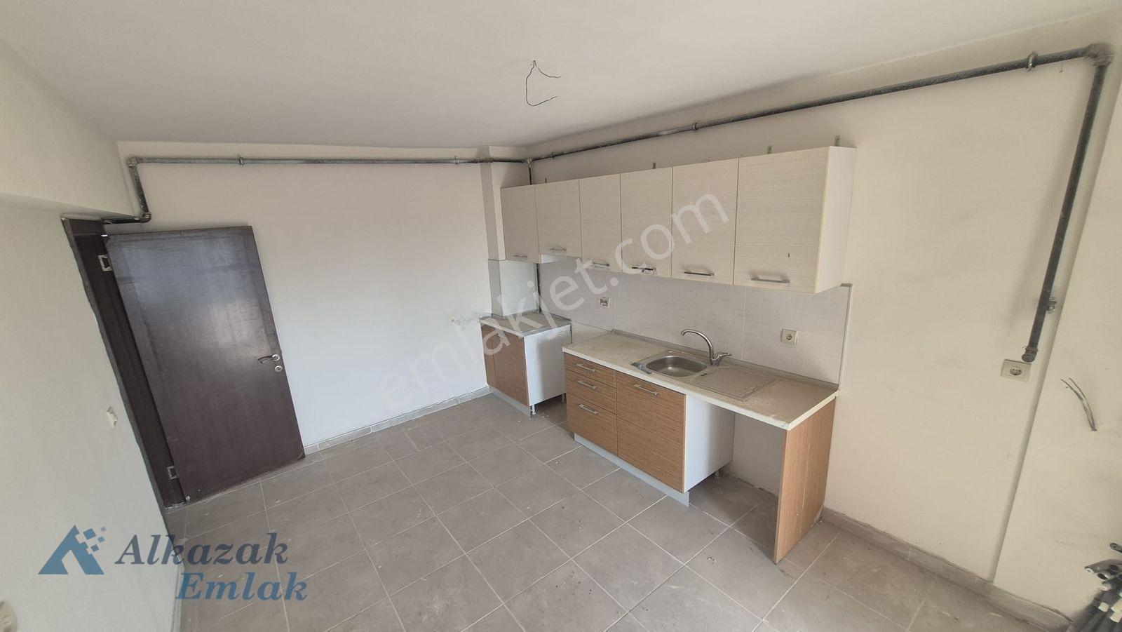 Alcı Mahallesinde Satılık 4+1 Daire — fotoğraf 15