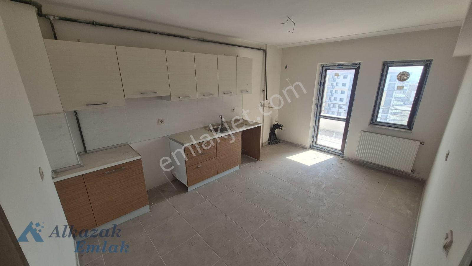 Alcı Mahallesinde Satılık 4+1 Daire — fotoğraf 17