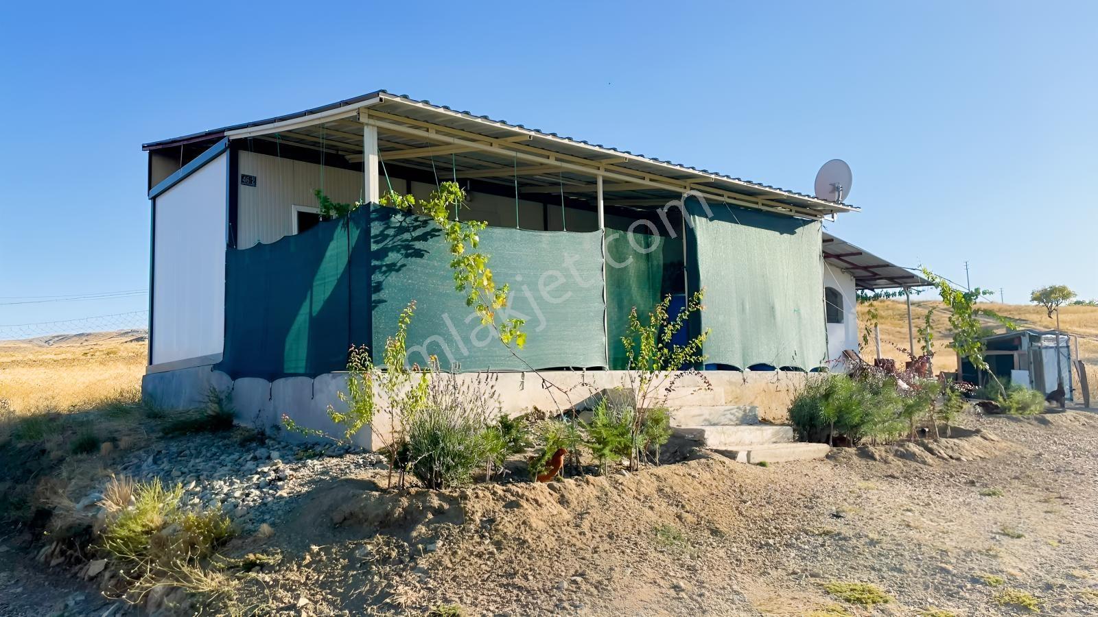 Meram - Karadiğin 3.371 M2 Bahçe Ve Evi Müstakil Tapulu — fotoğraf 4