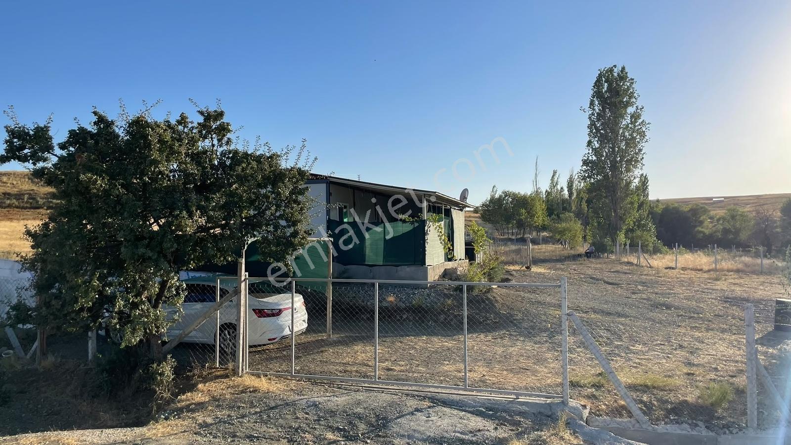 Meram - Karadiğin 3.371 M2 Bahçe Ve Evi Müstakil Tapulu — fotoğraf 5