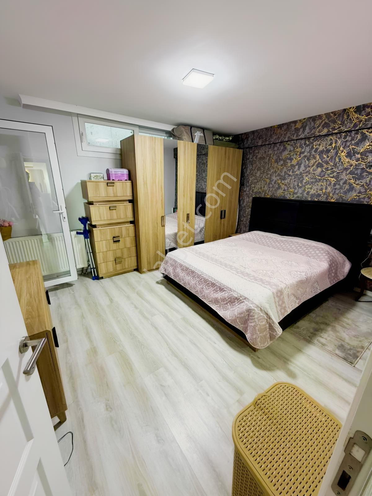 Havuzlu Sitede, Doğalgazlı 3+1 , 130 M2 Daire — fotoğraf 6