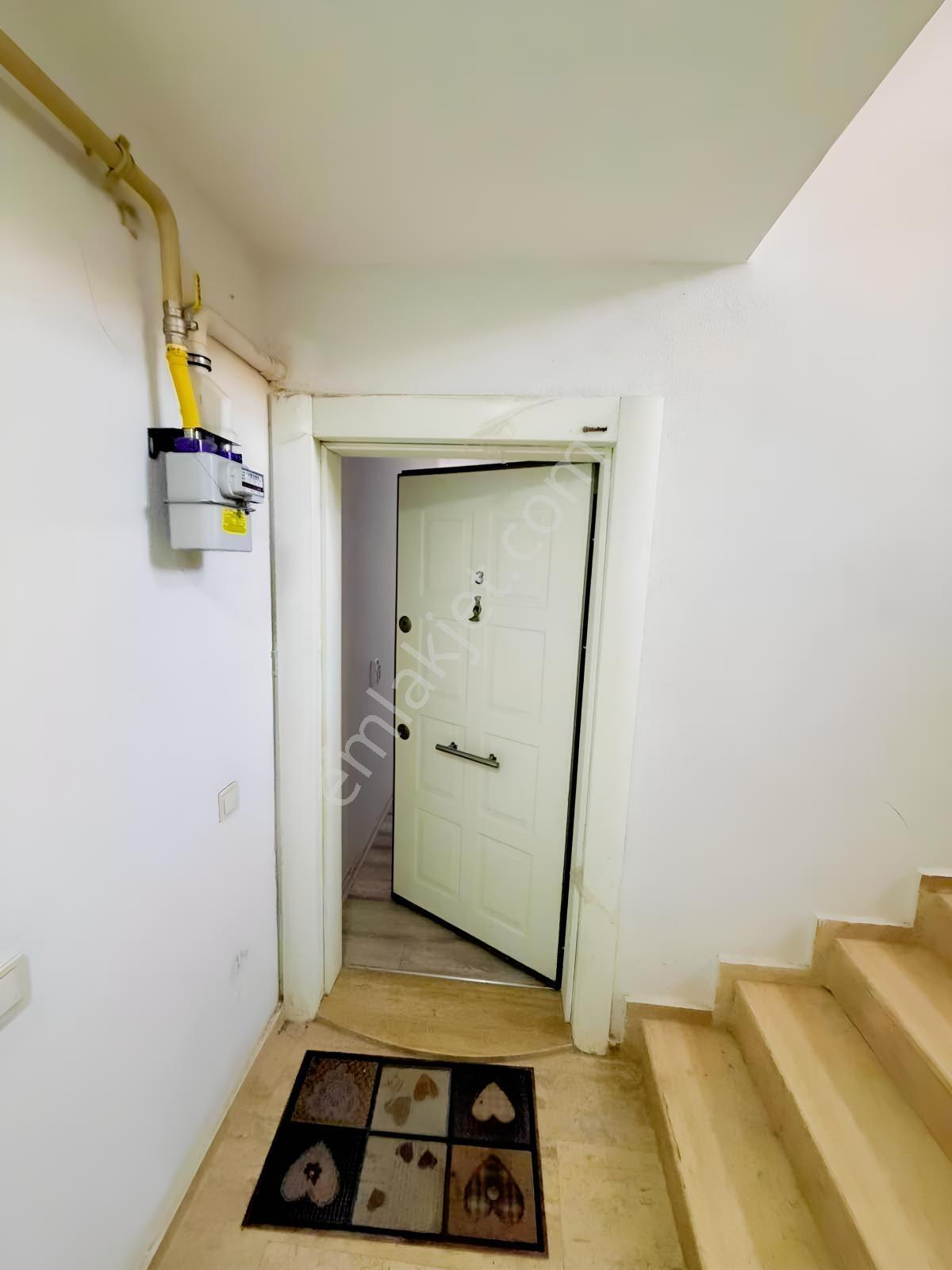 Havuzlu Sitede, Doğalgazlı 3+1 , 130 M2 Daire — fotoğraf 12