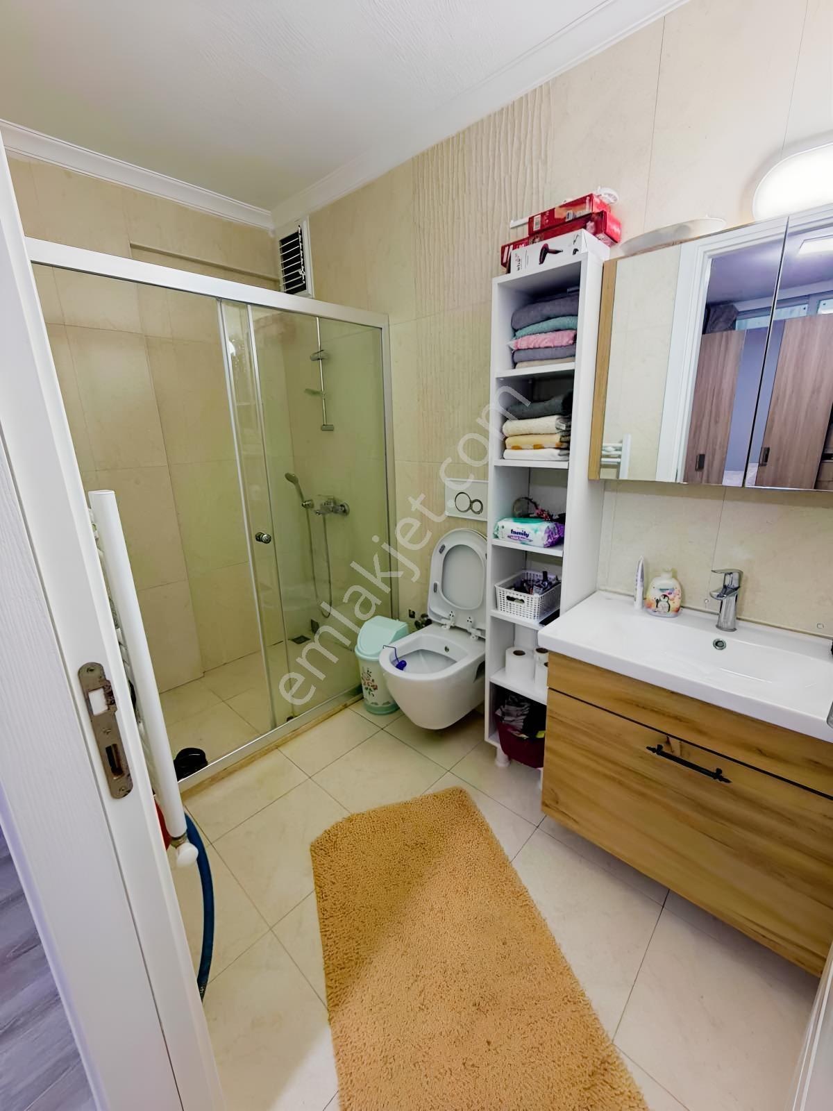 Havuzlu Sitede, Doğalgazlı 3+1 , 130 M2 Daire — fotoğraf 15