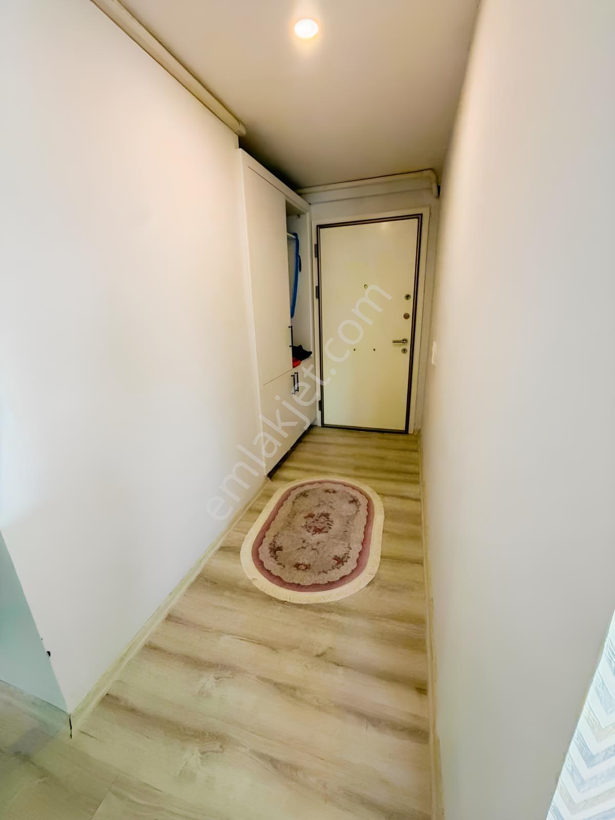 Havuzlu Sitede, Doğalgazlı 3+1 , 130 M2 Daire — fotoğraf 17