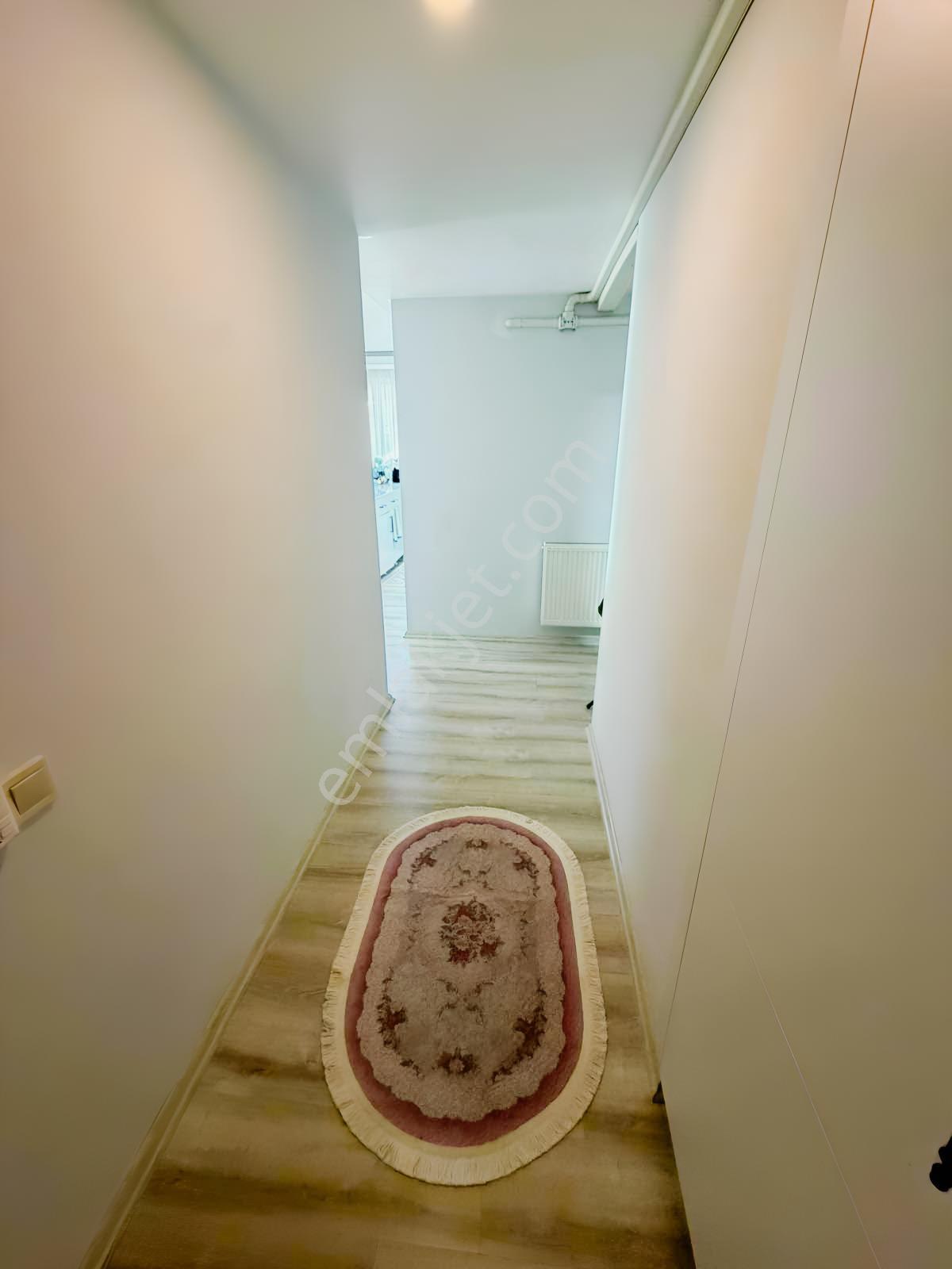 Havuzlu Sitede, Doğalgazlı 3+1 , 130 M2 Daire — fotoğraf 18