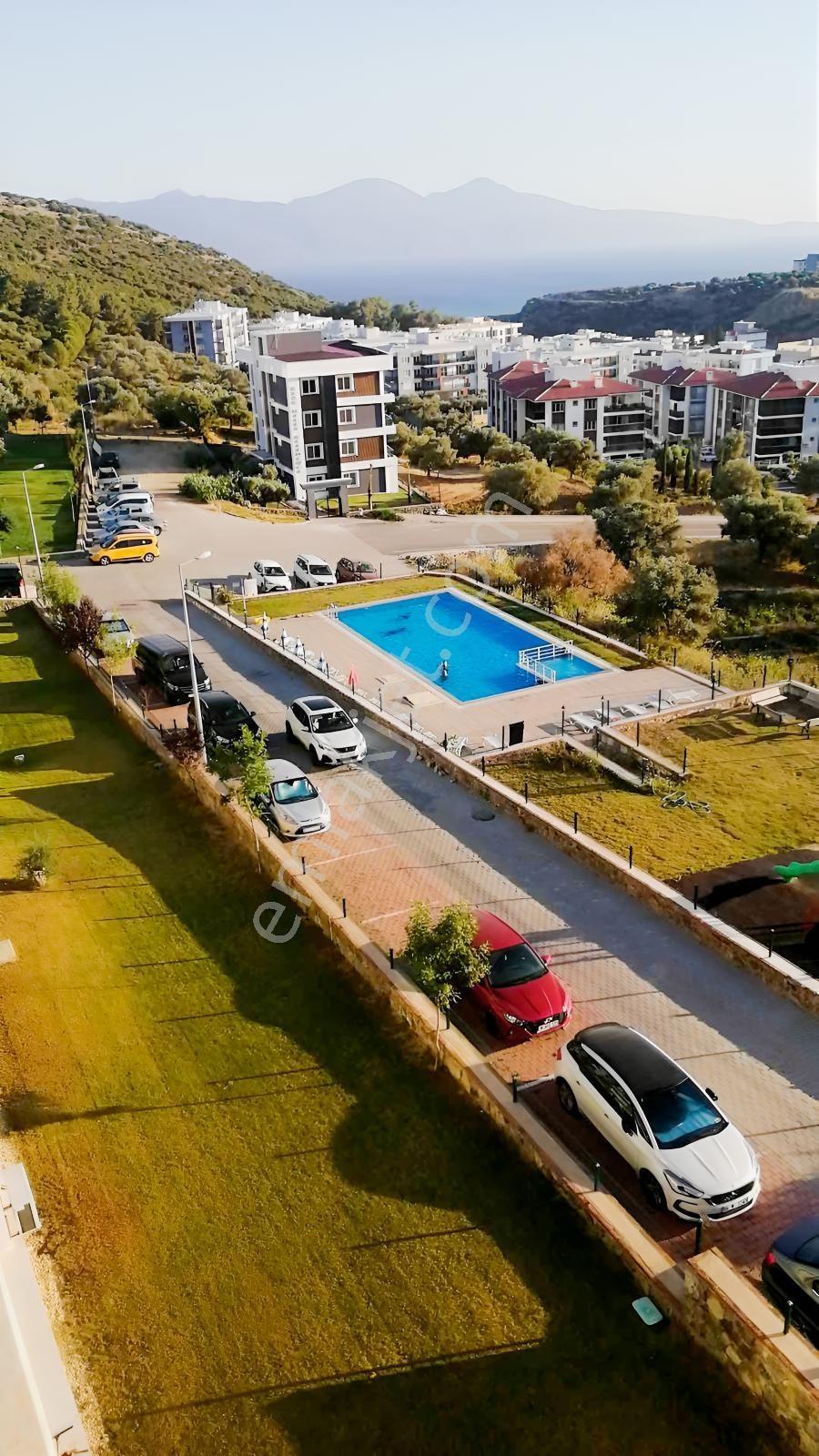 Havuzlu Sitede, Doğalgazlı 3+1 , 130 M2 Daire — fotoğraf 22