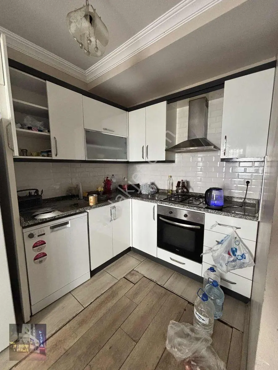 Mersin Erdemli Aşağı Alata'da Satılık Havuzlu 1+1 Daire — fotoğraf 5
