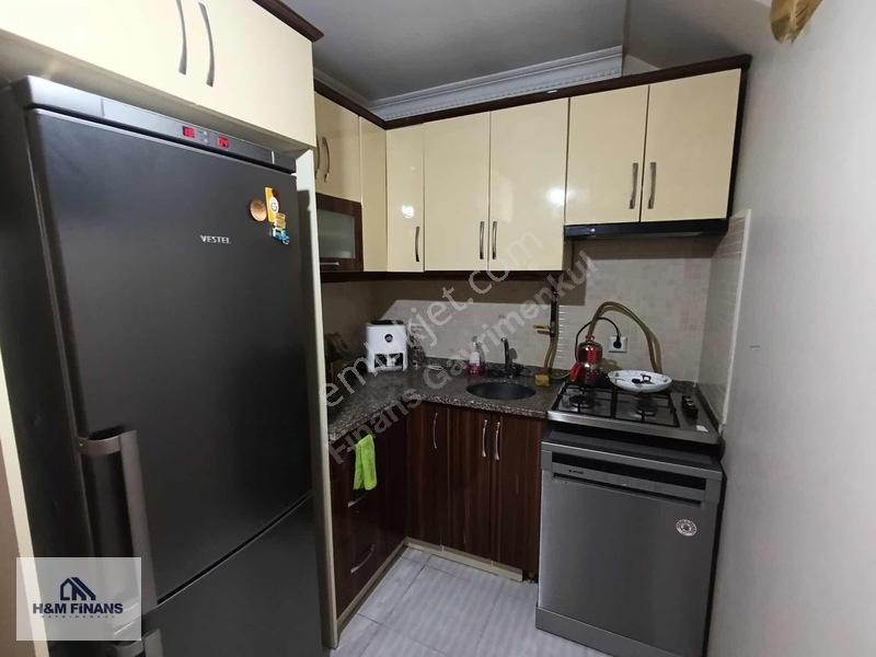 Çekmeköy Merkez Mah. Öztürk Sitesi 1+1 Ayrı Mutfak Satılık Daire — fotoğraf 13