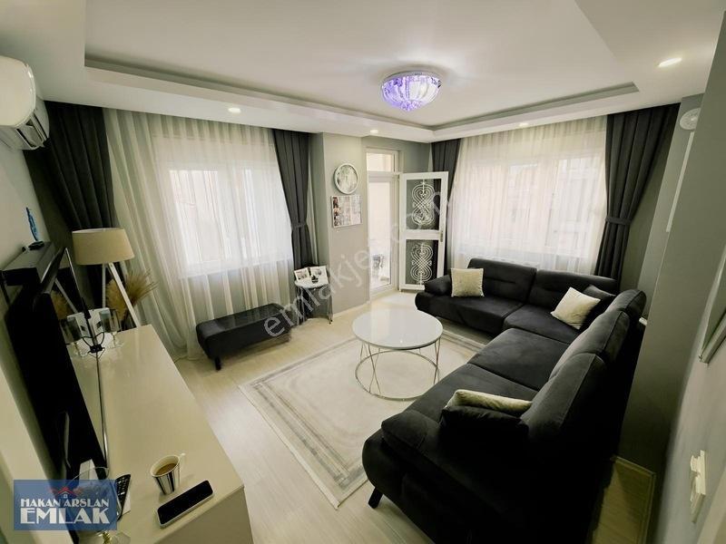 Kütükçü Mh. Katta Doğalgazlı Asansör'Lü Satılık Daire