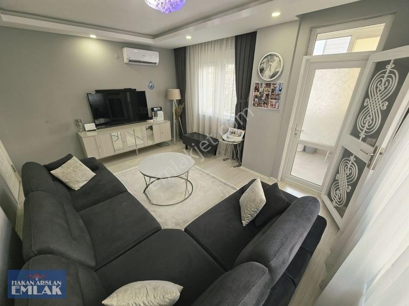 Kütükçü Mh. Katta Doğalgazlı Asansör'lü Satılık Daire — fotoğraf 3