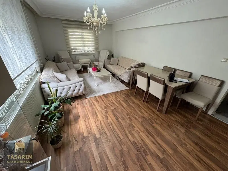 Elvankent'te 3+1 14.cadde Yakını Ara Kat Masrafsız Geniş Metraj — fotoğraf 4