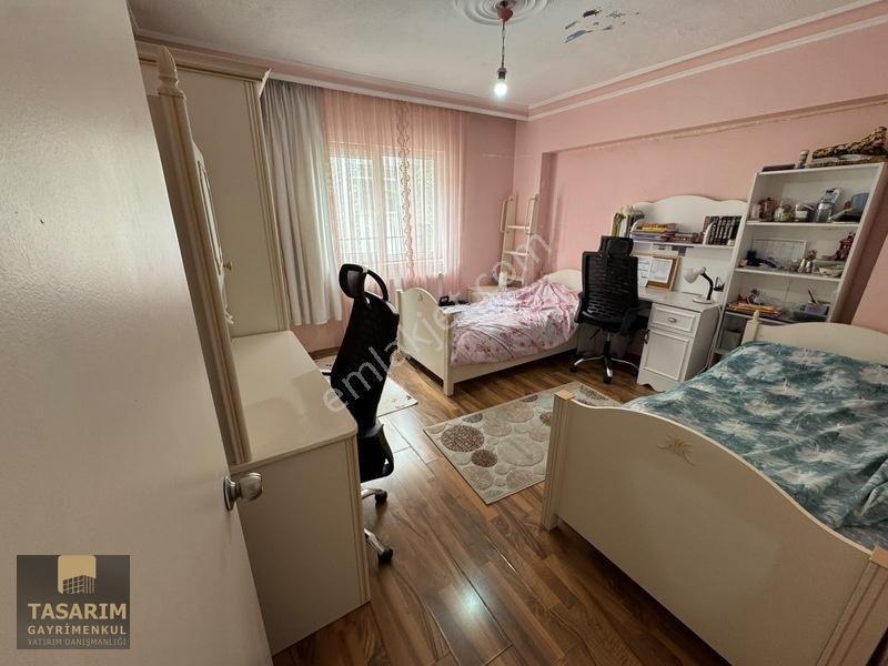 Elvankent'te 3+1 14.cadde Yakını Ara Kat Masrafsız Geniş Metraj — fotoğraf 8