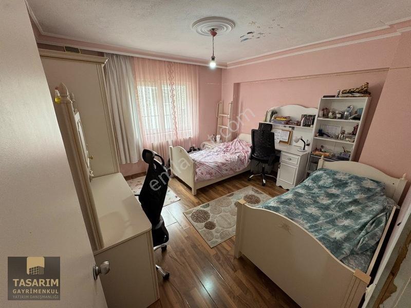 Elvankent'te 3+1 14.cadde Yakını Ara Kat Masrafsız Geniş Metraj — fotoğraf 9