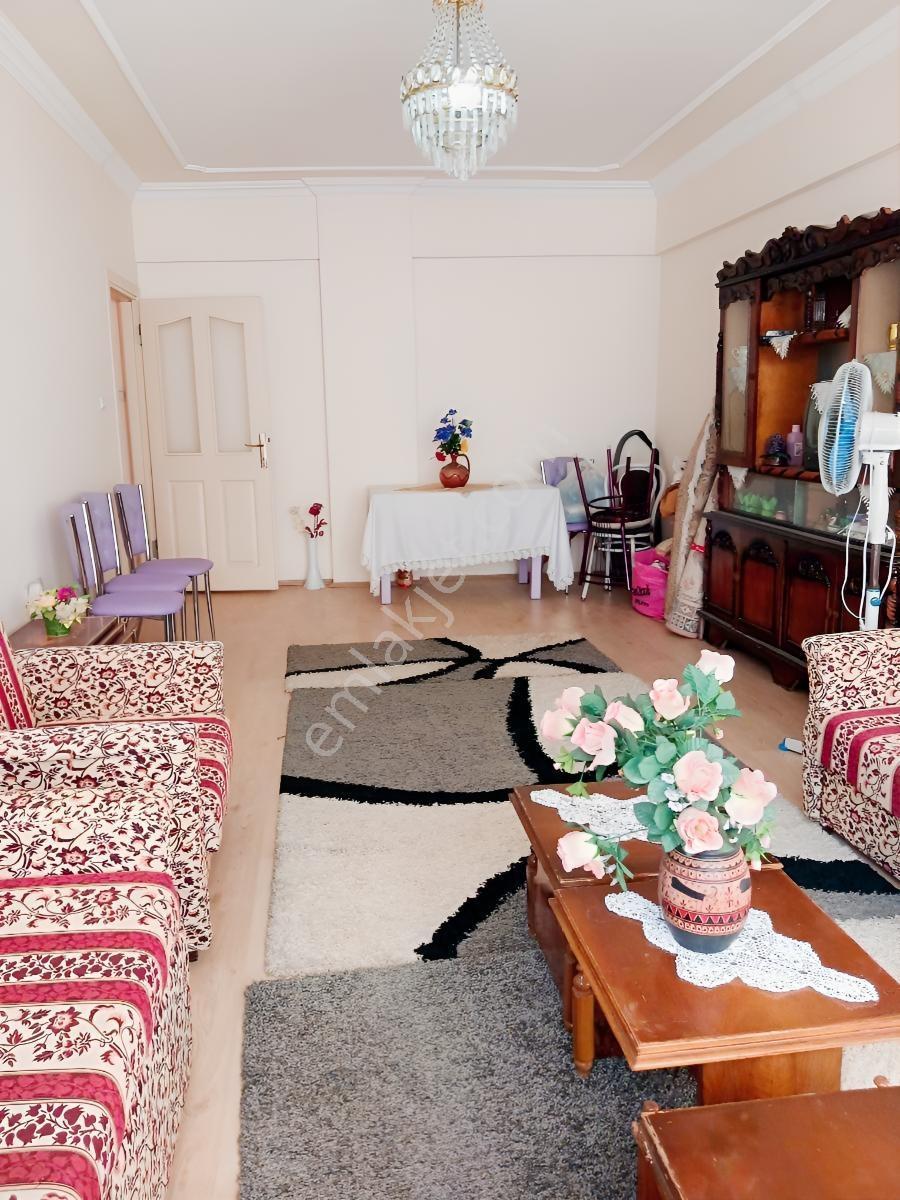 Tokat Bizim Emlaktan Satılık Daire — fotoğraf 4