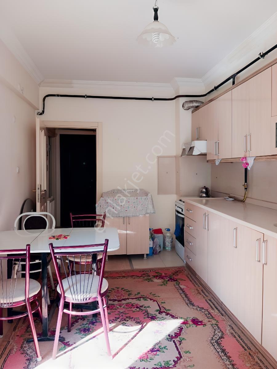 Tokat Bizim Emlaktan Satılık Daire — fotoğraf 12