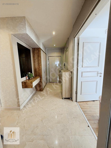 Güzeloba Site İçerisinde Havuzlu Doğalgazlı Ara Kat 3+1 — fotoğraf 9