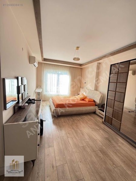 Güzeloba Site İçerisinde Havuzlu Doğalgazlı Ara Kat 3+1 — fotoğraf 23
