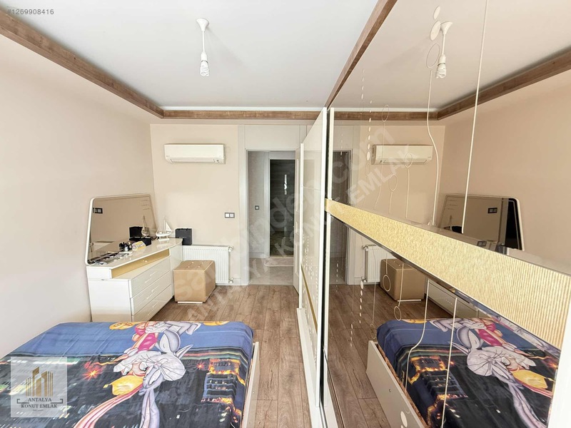 Güzeloba Site İçerisinde Havuzlu Doğalgazlı Ara Kat 3+1 — fotoğraf 27