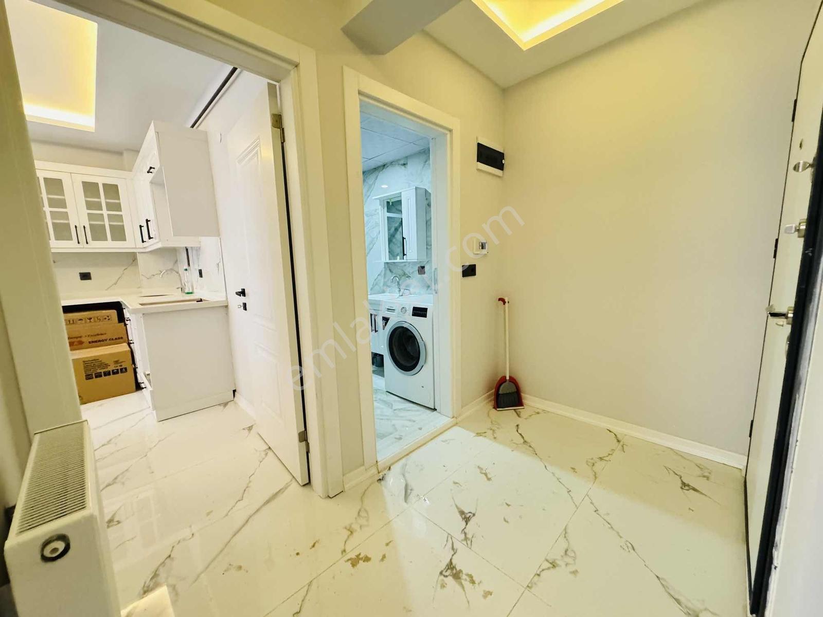 Asil Emlak'tan Site İçerisinde 1+1 Eşyalı Ara Kat Sıfır Daire — fotoğraf 7