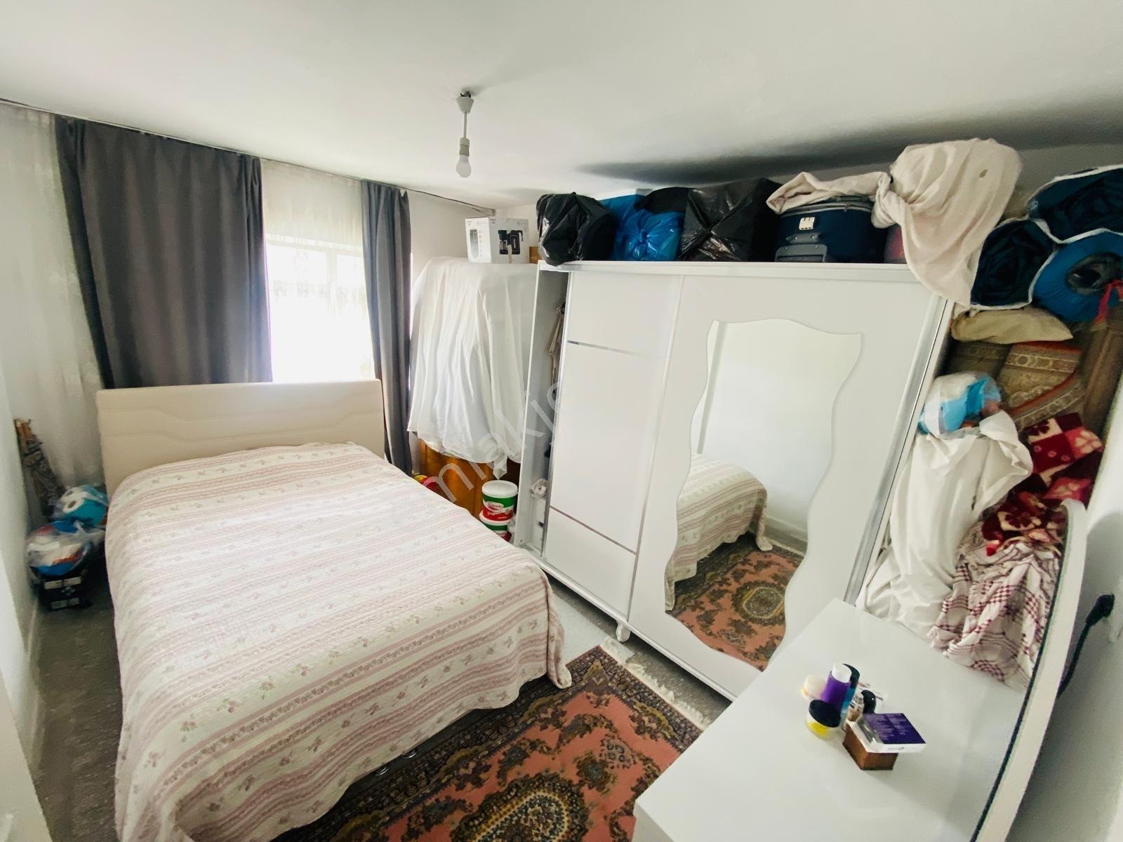 Plevne Mah. 3+1 Geniş M2 Ara Katta Masrafsız Daire — fotoğraf 14