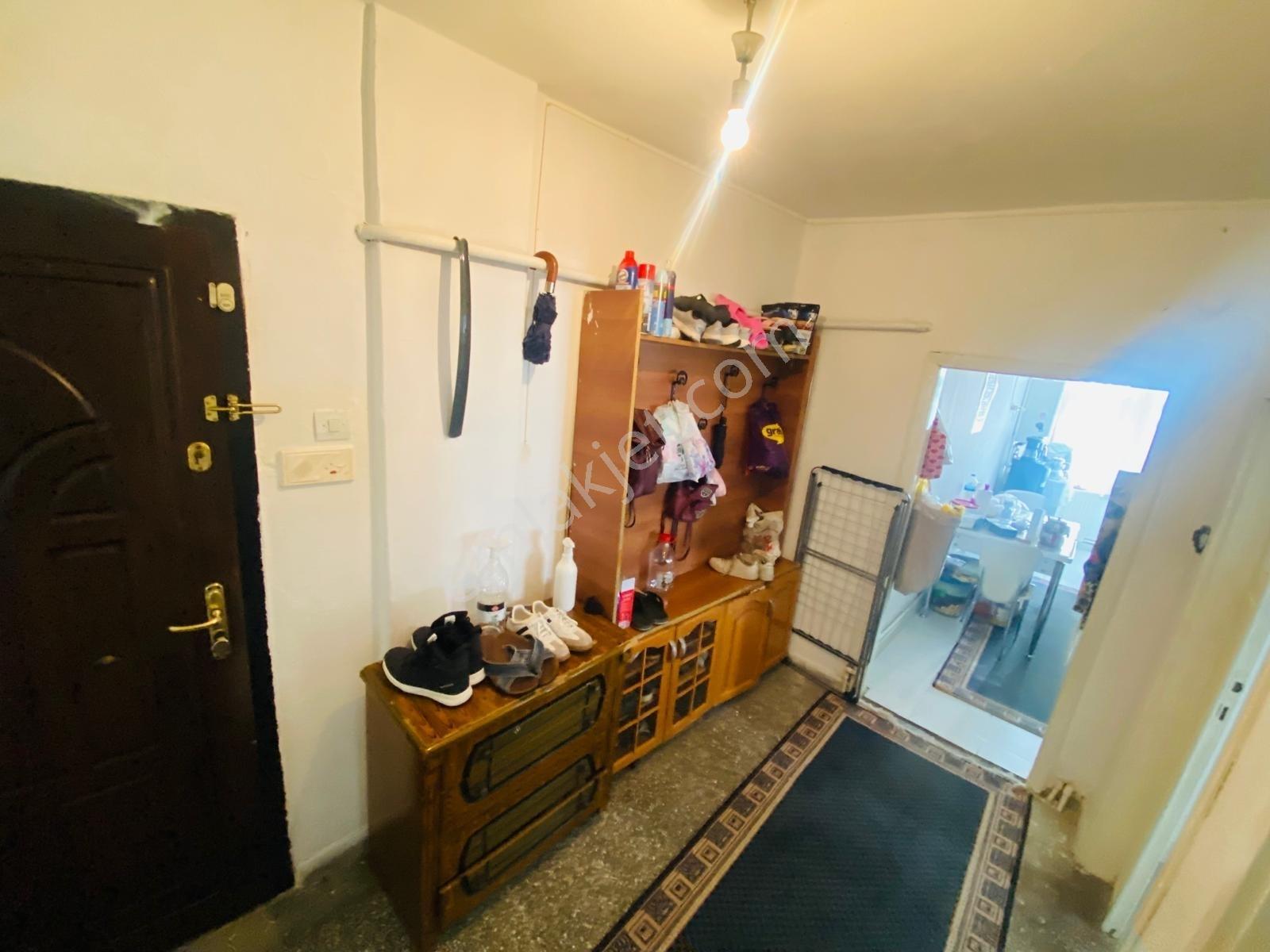 Plevne Mah. 3+1 Geniş M2 Ara Katta Masrafsız Daire — fotoğraf 32