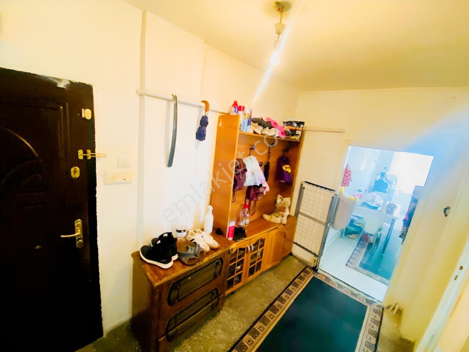 Plevne Mah. 3+1 Geniş M2 Ara Katta Masrafsız Daire — fotoğraf 35