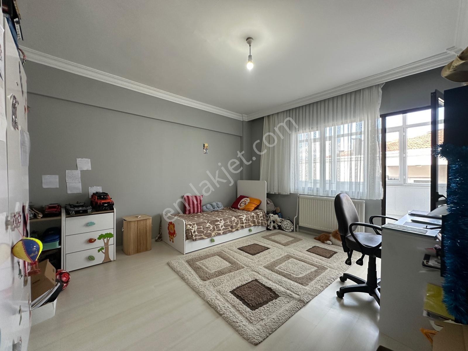 Esenyalı Mahallesi Amerikan Koleji Yakınında Satılık 4+1 Daire — fotoğraf 20