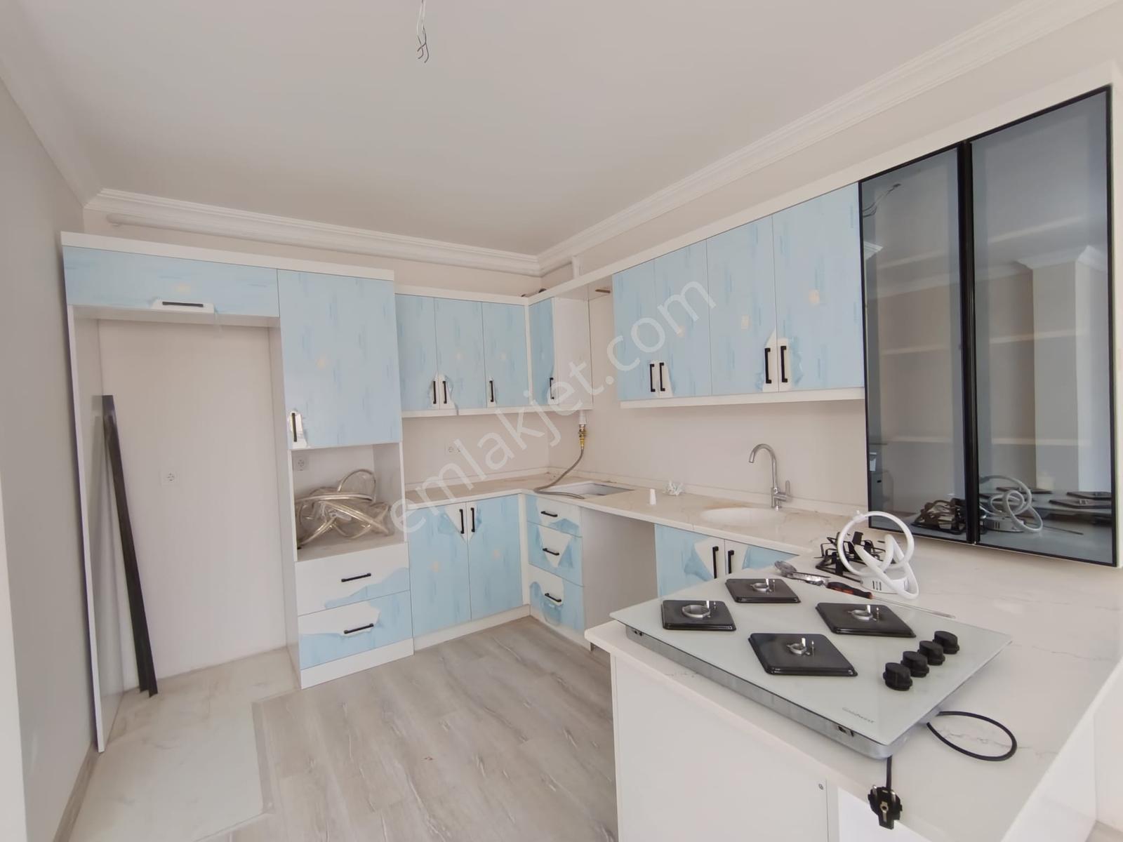 Delta Gayrimenkulden Gürede Satılık 150 M2 2+1 Fırsat Daire! — fotoğraf 13