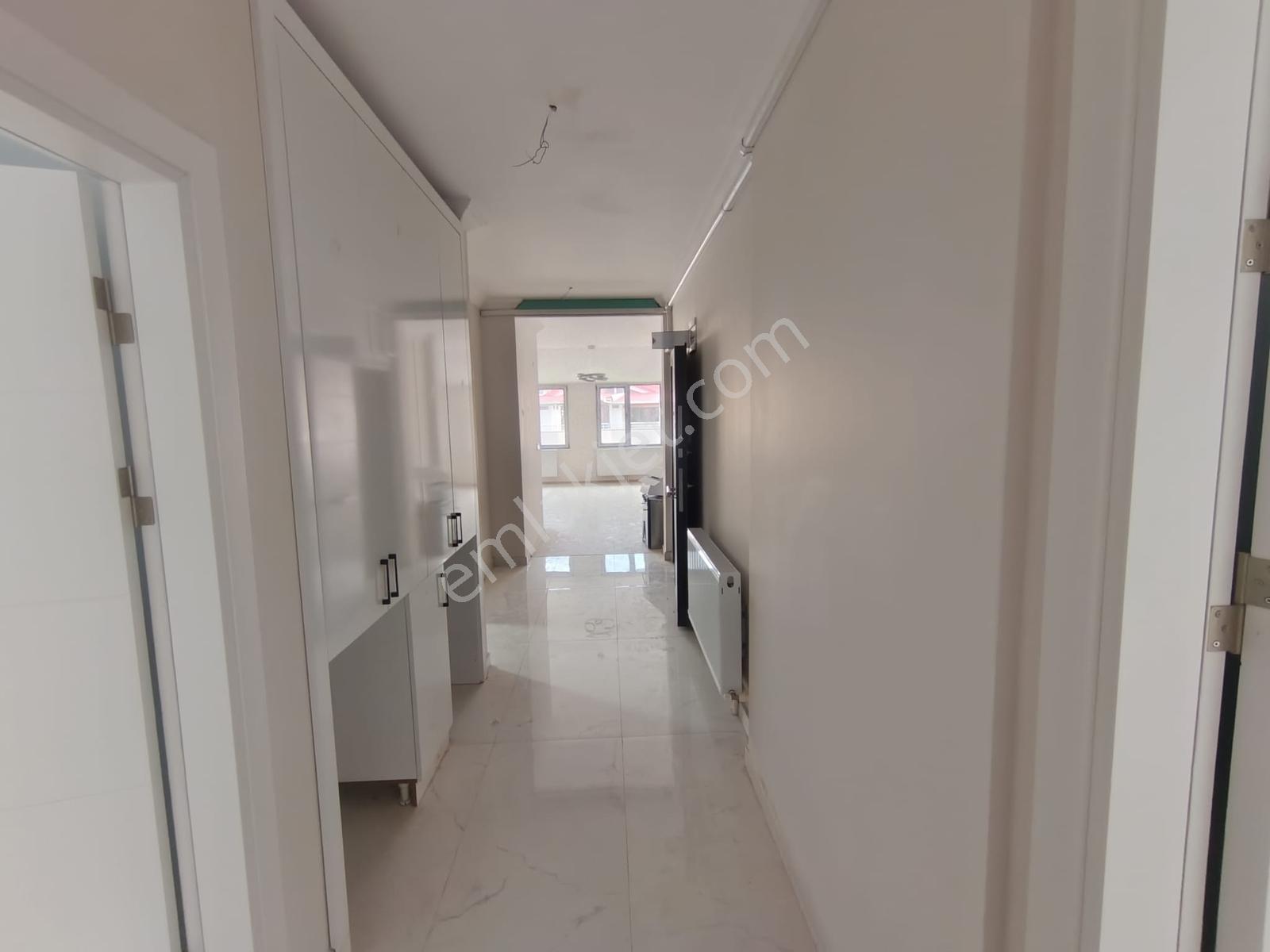 Delta Gayrimenkulden Gürede Satılık 150 M2 2+1 Fırsat Daire! — fotoğraf 23