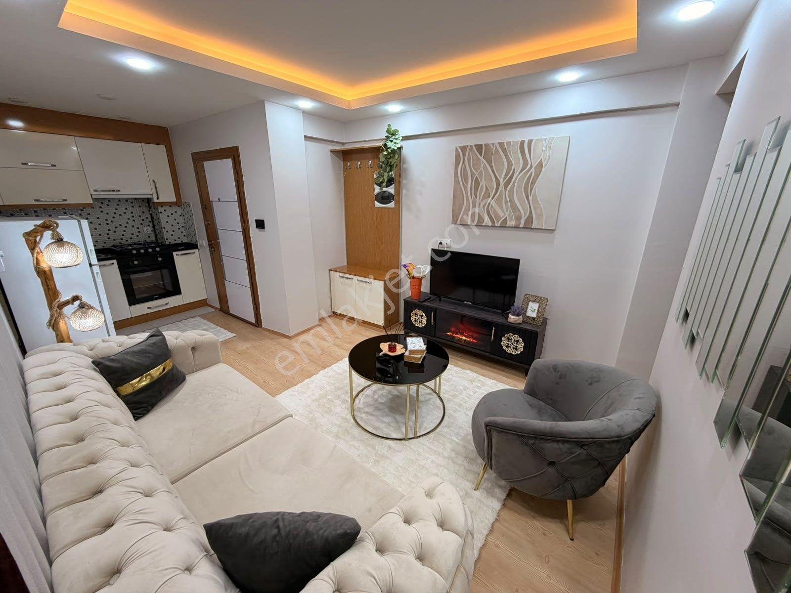 Atalar Mevkisinde 1+1 Satılık Apart — fotoğraf 3