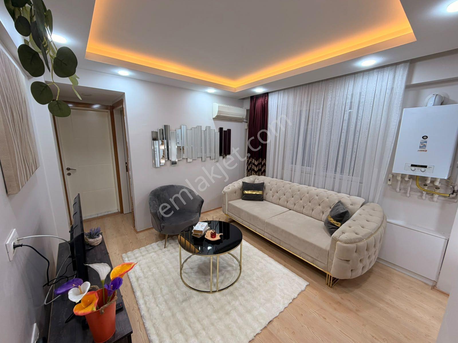 Atalar Mevkisinde 1+1 Satılık Apart — fotoğraf 4