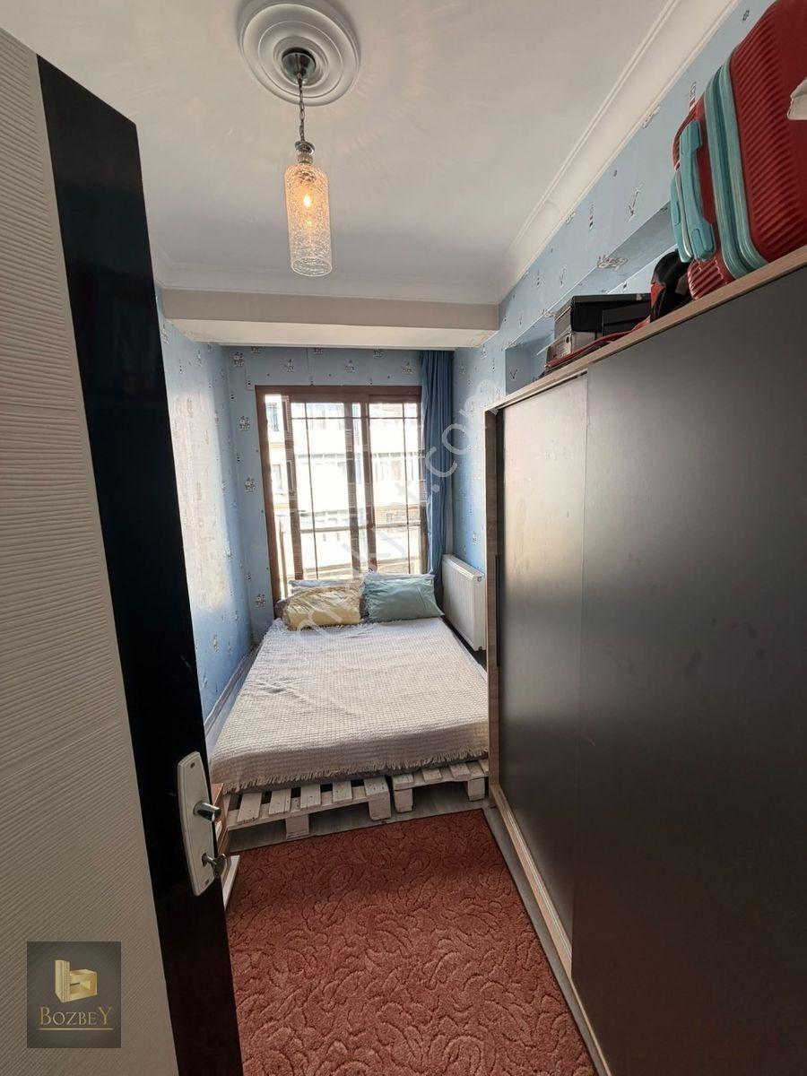 Buca Fırat Mahallesinde 2+1 80 M2 Açık Mutfak Doğalgazlı Arakat Satılık 8 Yıllık Daire — fotoğraf 7