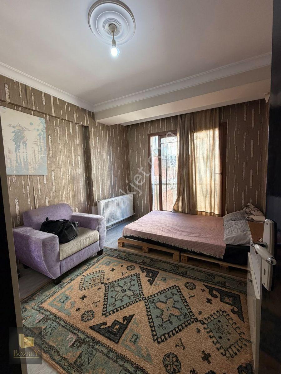 Buca Fırat Mahallesinde 2+1 80 M2 Açık Mutfak Doğalgazlı Arakat Satılık 8 Yıllık Daire — fotoğraf 9