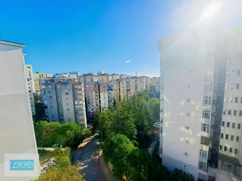 Nesrin Emlak'tan Uğurmumcu'nun Merkezinde Ara Kat Daire — fotoğraf 5
