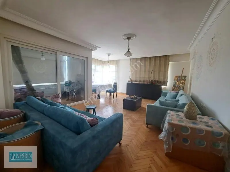 Nesrin Emlak'tan Uğurmumcu'nun Merkezinde Ara Kat Daire — fotoğraf 7