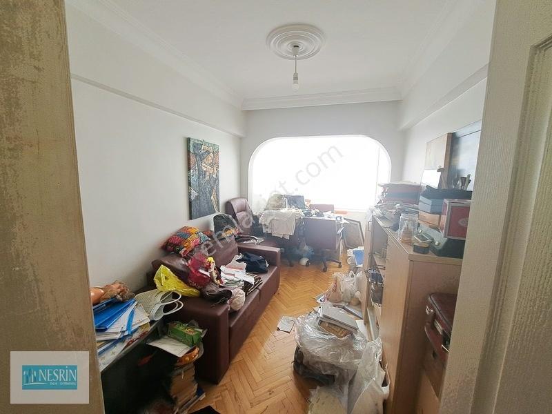 Nesrin Emlak'tan Uğurmumcu'nun Merkezinde Ara Kat Daire — fotoğraf 18