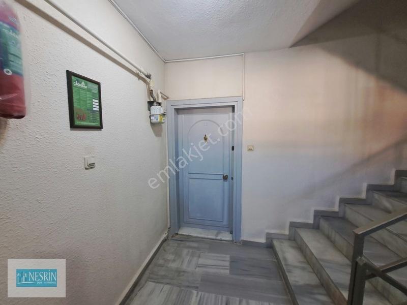 Nesrin Emlak'tan Uğurmumcu'nun Merkezinde Ara Kat Daire — fotoğraf 24