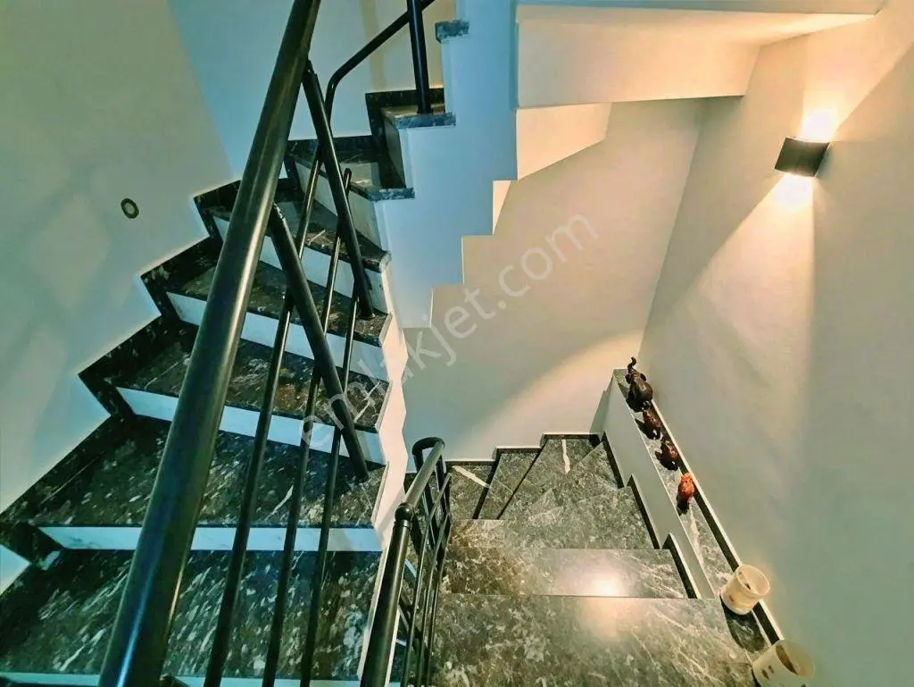 Uytundan Zeytinlide Kazdağlarının Eteğinde Isı Pompalı 4+1 Villa — fotoğraf 32