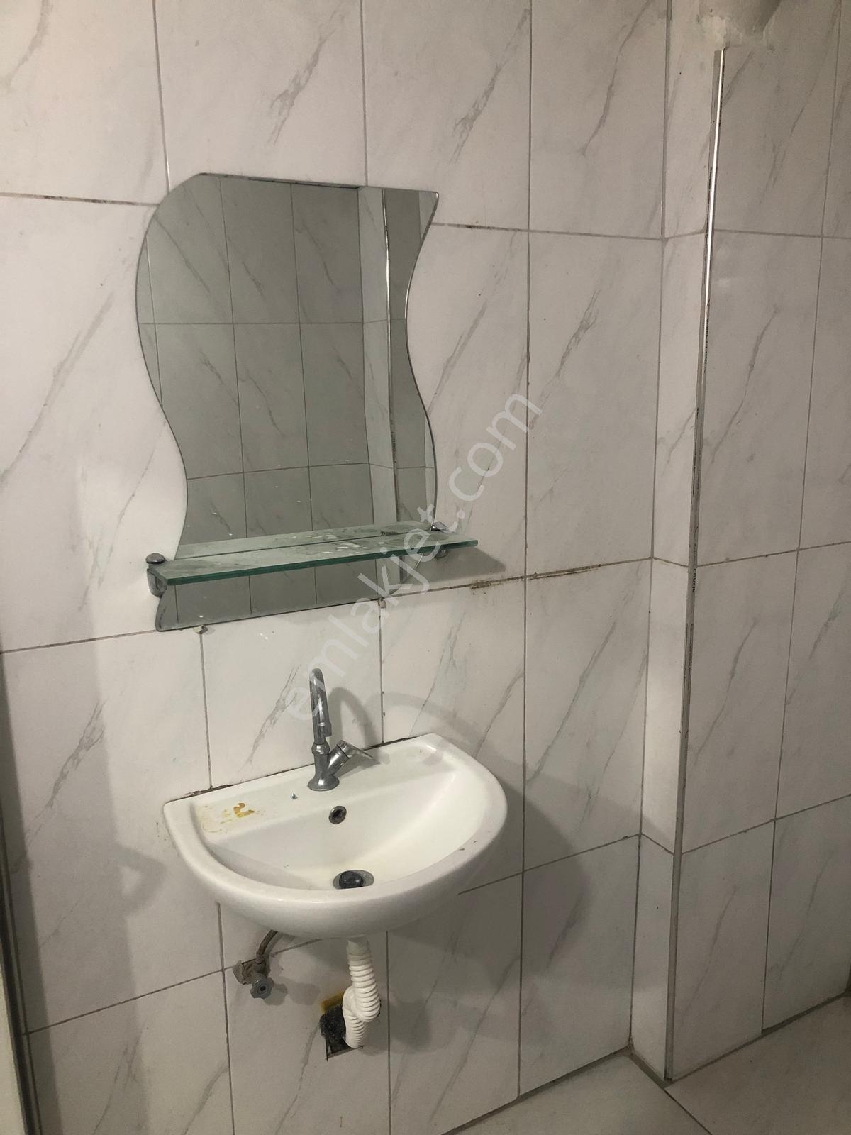 Han Emlaktan Yenişehir Cumhuriyet Mahallesinde Satılık 2+1 — fotoğraf 10