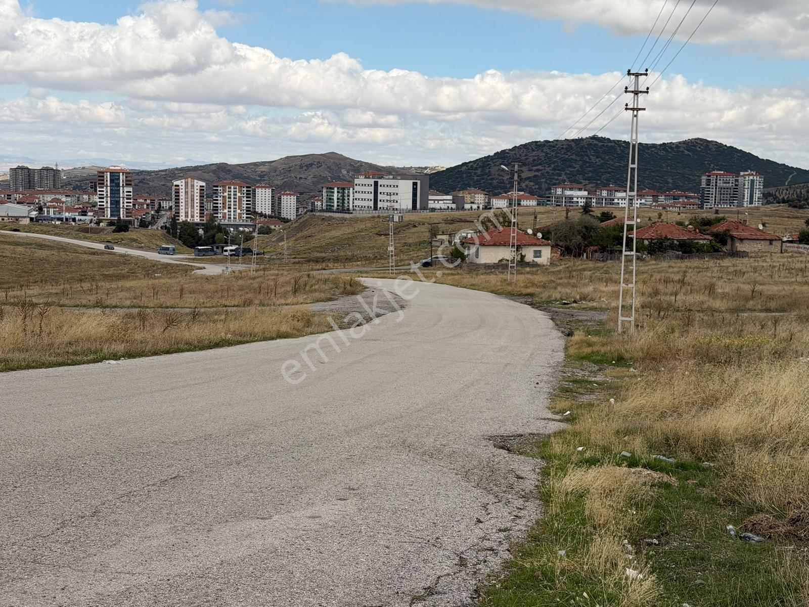 Yeni Yapılan Hastaneye Cephe 190m2 Kattan Daire Getirisi Var — fotoğraf 10