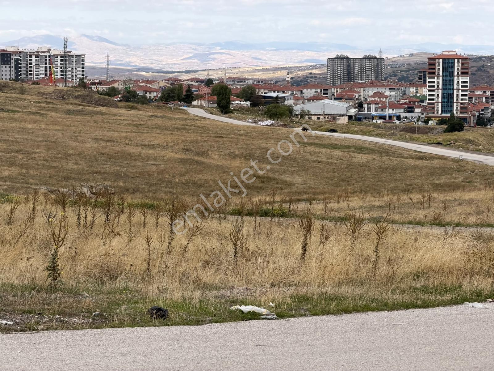 Yeni Yapılan Hastaneye Cephe 190m2 Kattan Daire Getirisi Var — fotoğraf 18