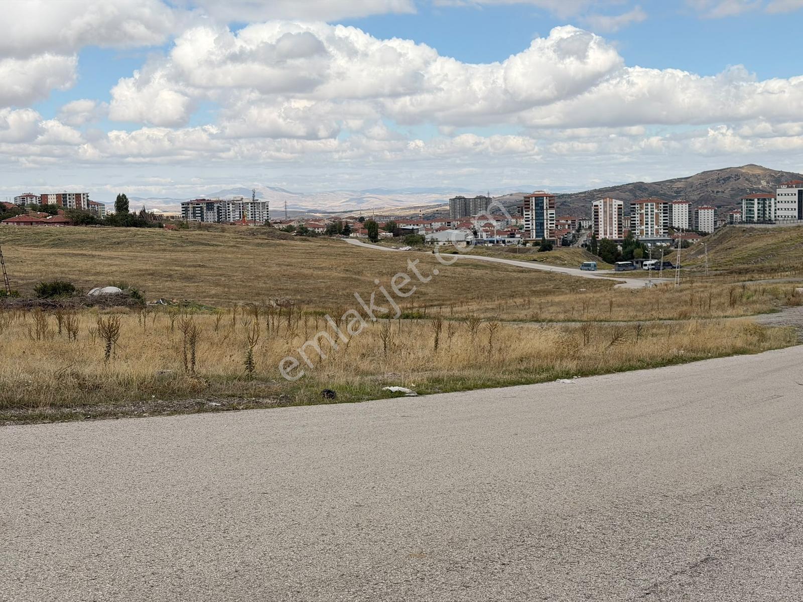 Yeni Yapılan Hastaneye Cephe 190m2 Kattan Daire Getirisi Var — fotoğraf 21